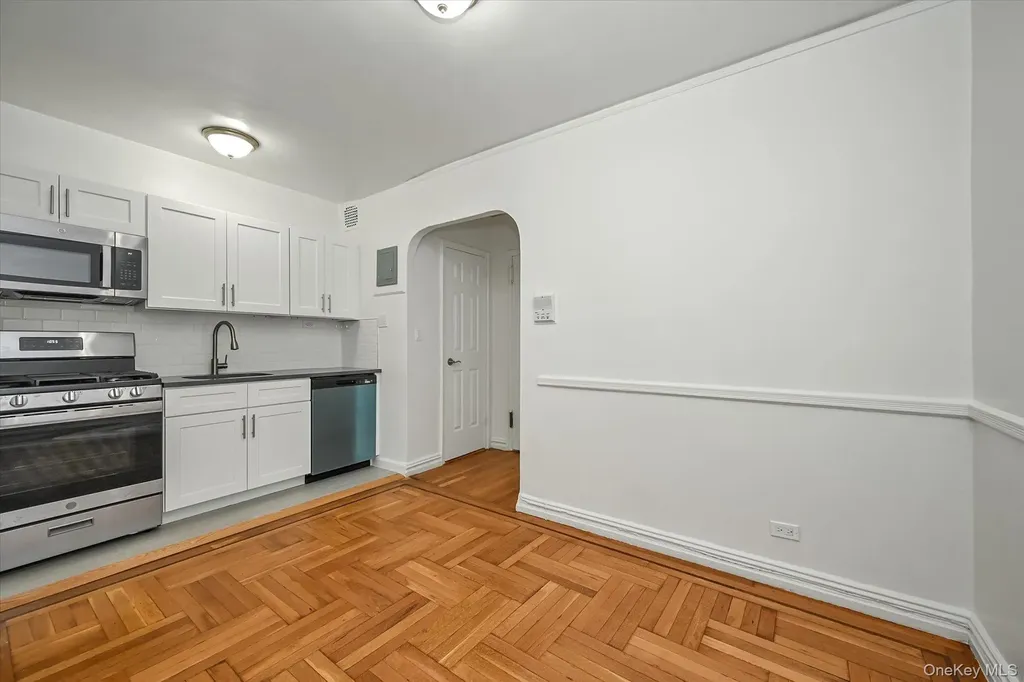 2685 Creston Avenue Bronx NY 10468