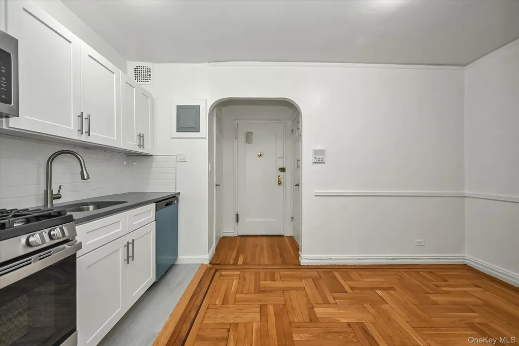 2685 Creston Avenue Bronx NY 10468