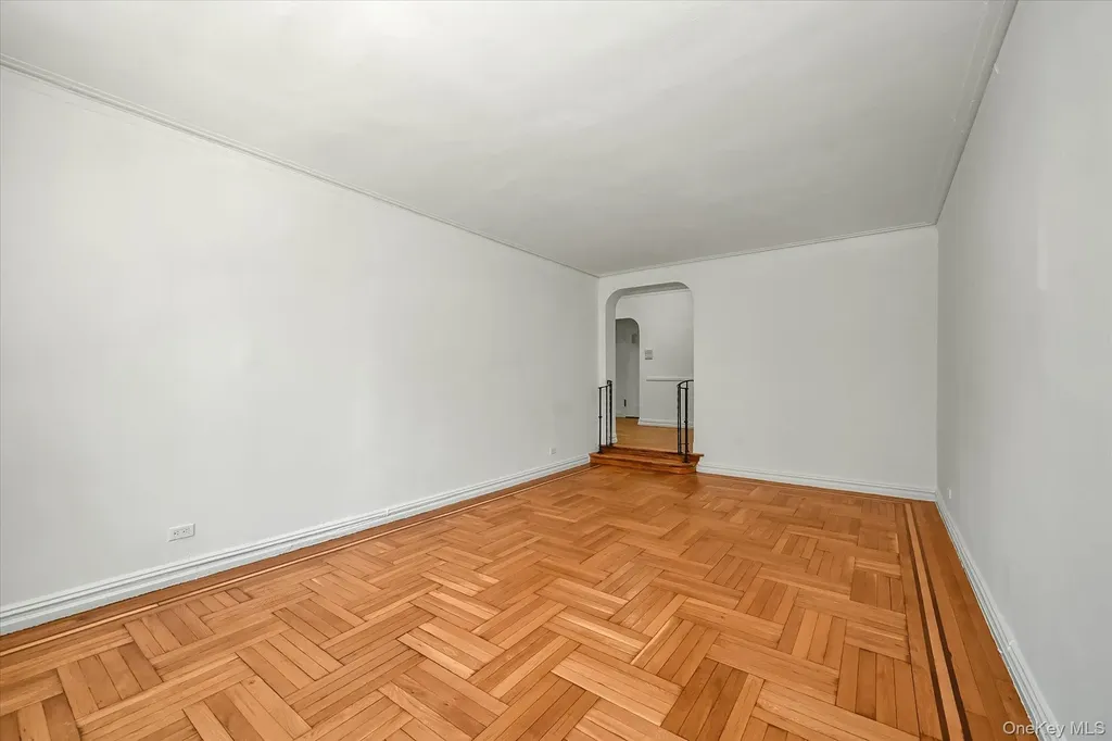 2685 Creston Avenue Bronx NY 10468