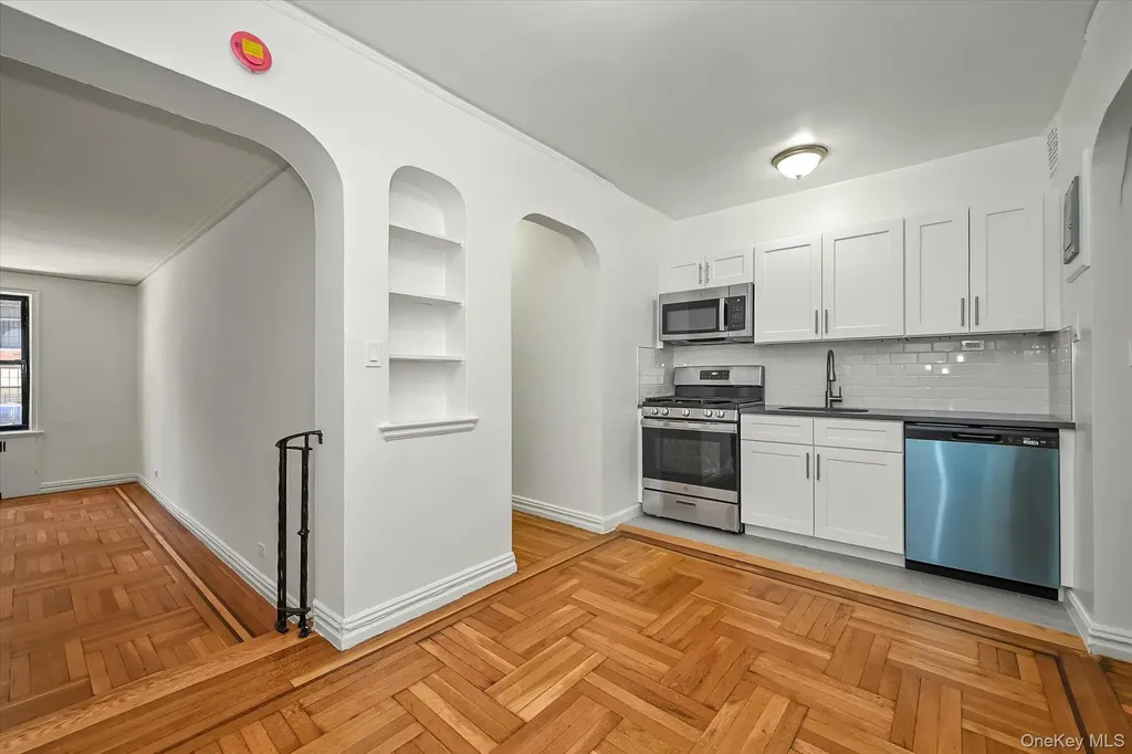 2685 Creston Avenue Bronx NY 10468