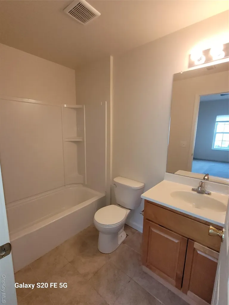 268 Ruth Court Middletown NY 10940