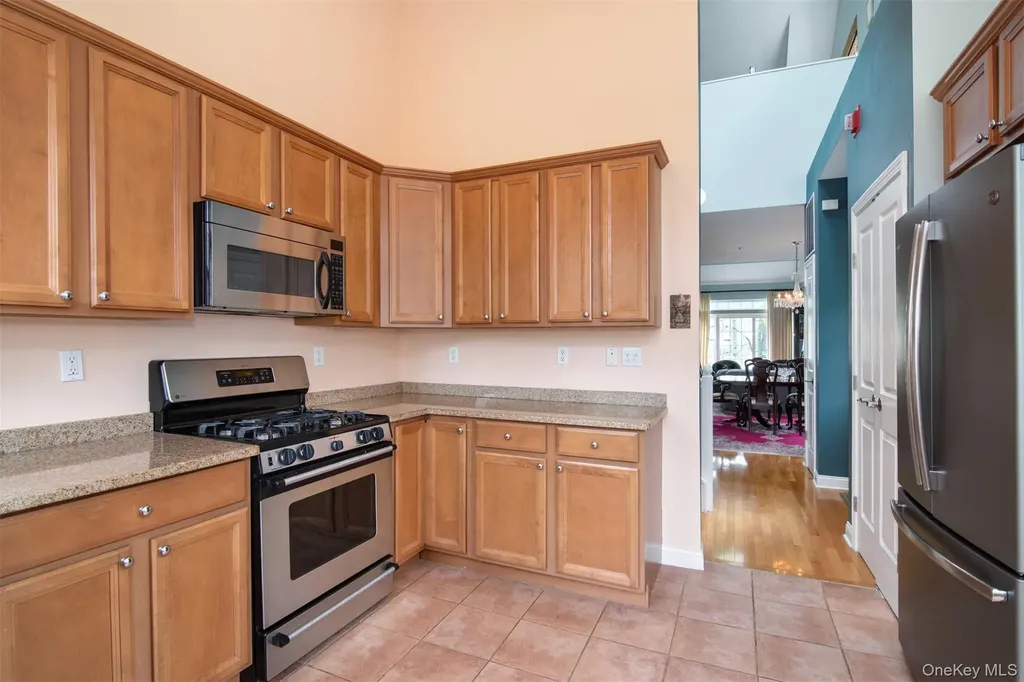 16 Wyldwood Drive Tarrytown NY 10591