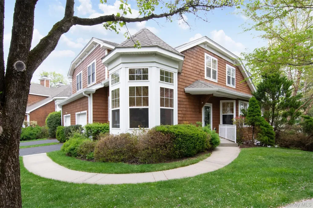 16 Wyldwood Drive Tarrytown NY 10591