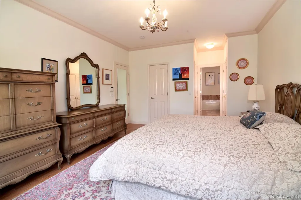 16 Wyldwood Drive Tarrytown NY 10591