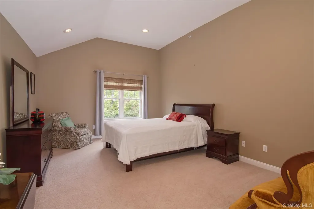 16 Wyldwood Drive Tarrytown NY 10591