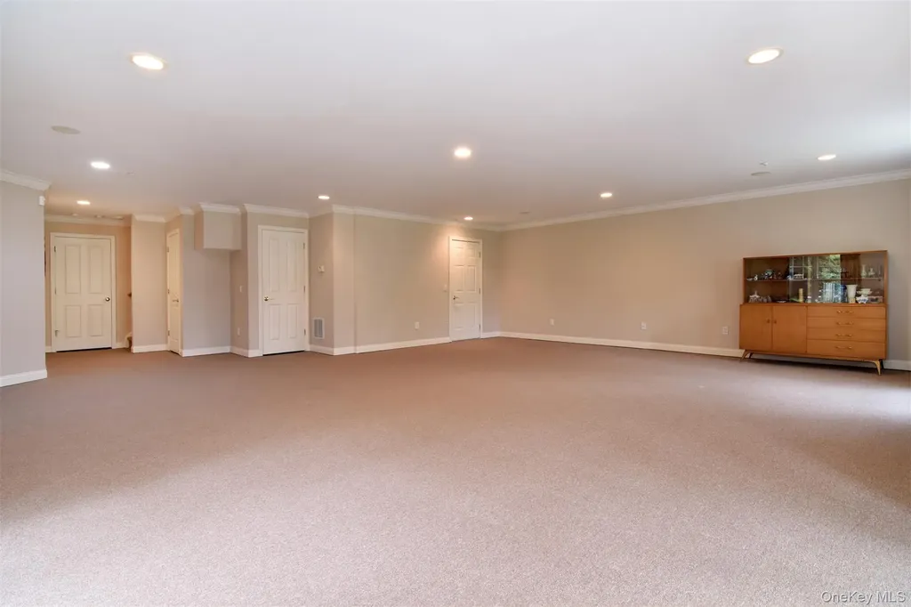 16 Wyldwood Drive Tarrytown NY 10591