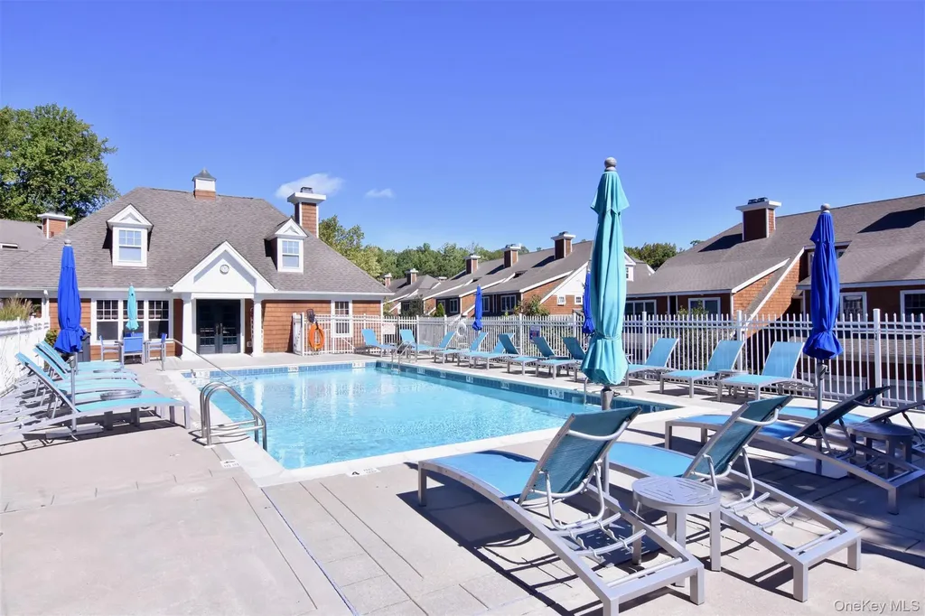 16 Wyldwood Drive Tarrytown NY 10591