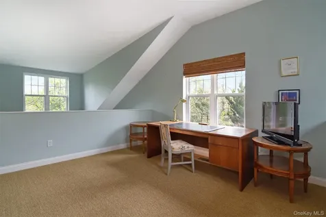 16 Wyldwood Drive Tarrytown NY 10591