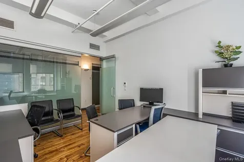 115 W 29th Street New York (manhattan) NY 10001