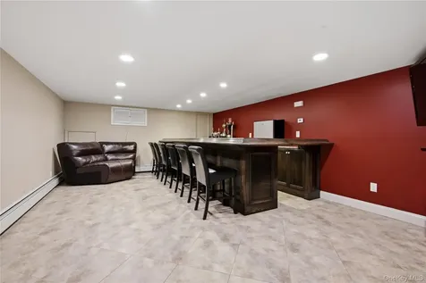 5 Wheeler Court Deer Park NY 11729