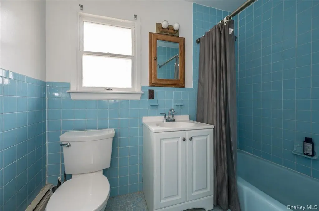 7 Poplar Avenue Bronx NY 10465