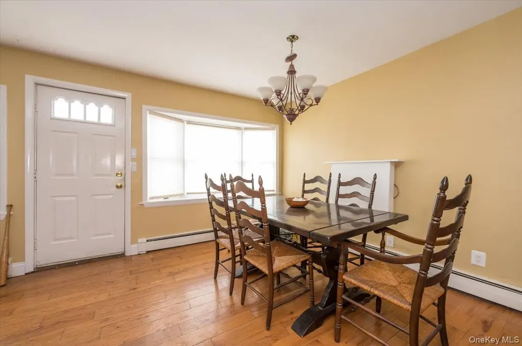 7 Poplar Avenue Bronx NY 10465