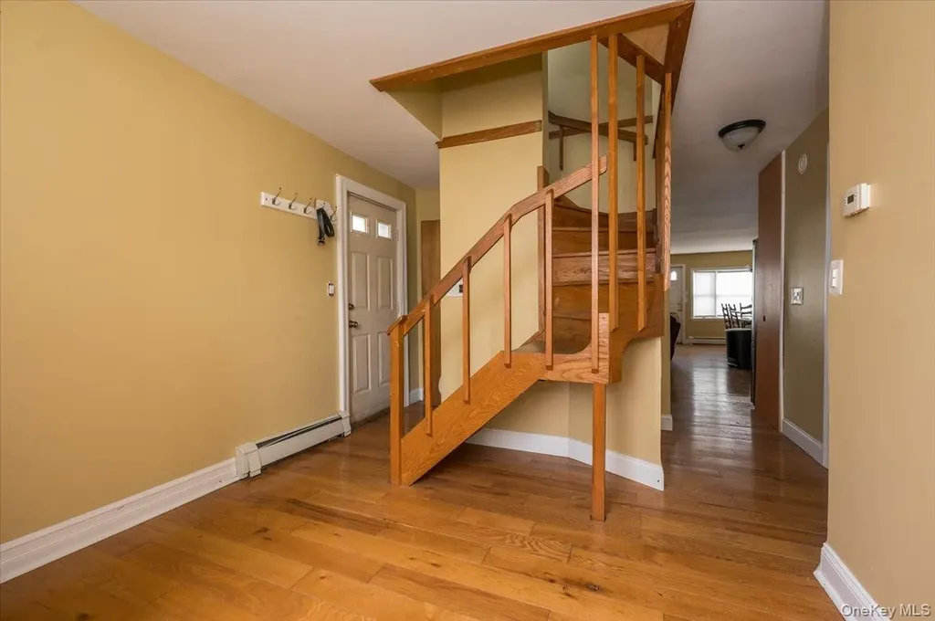7 Poplar Avenue Bronx NY 10465