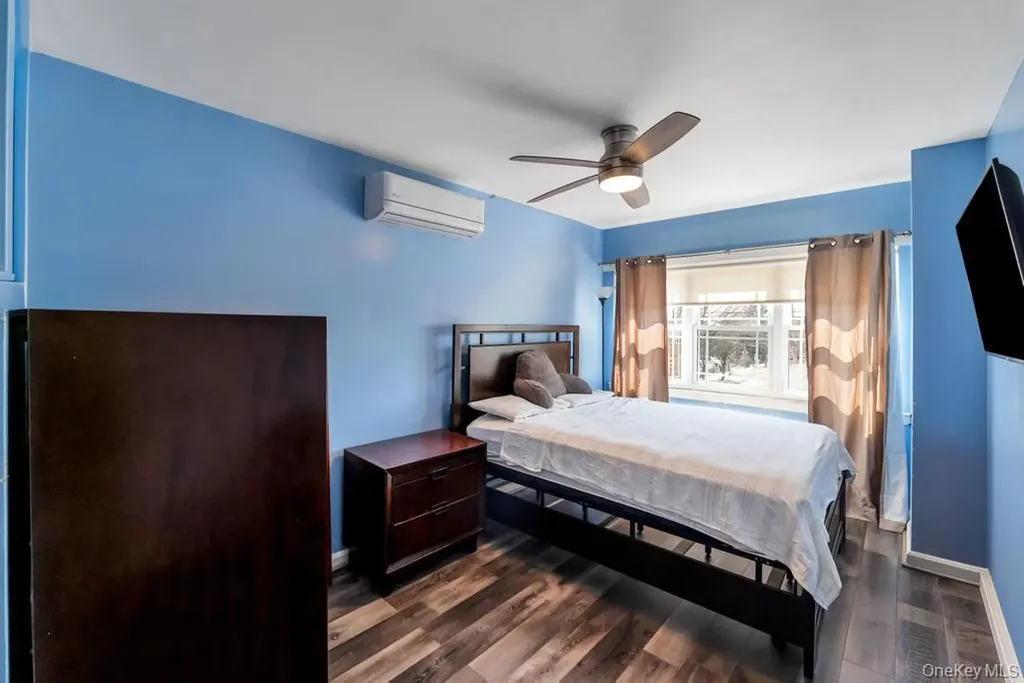3247 Fairmount Avenue Bronx NY 10465