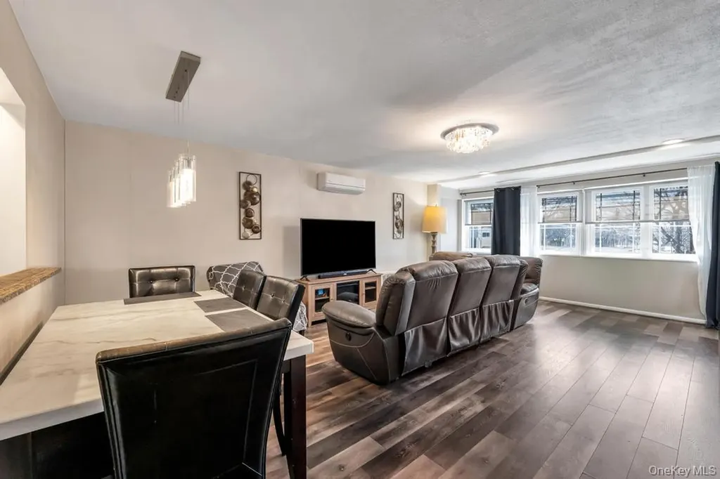 3247 Fairmount Avenue Bronx NY 10465