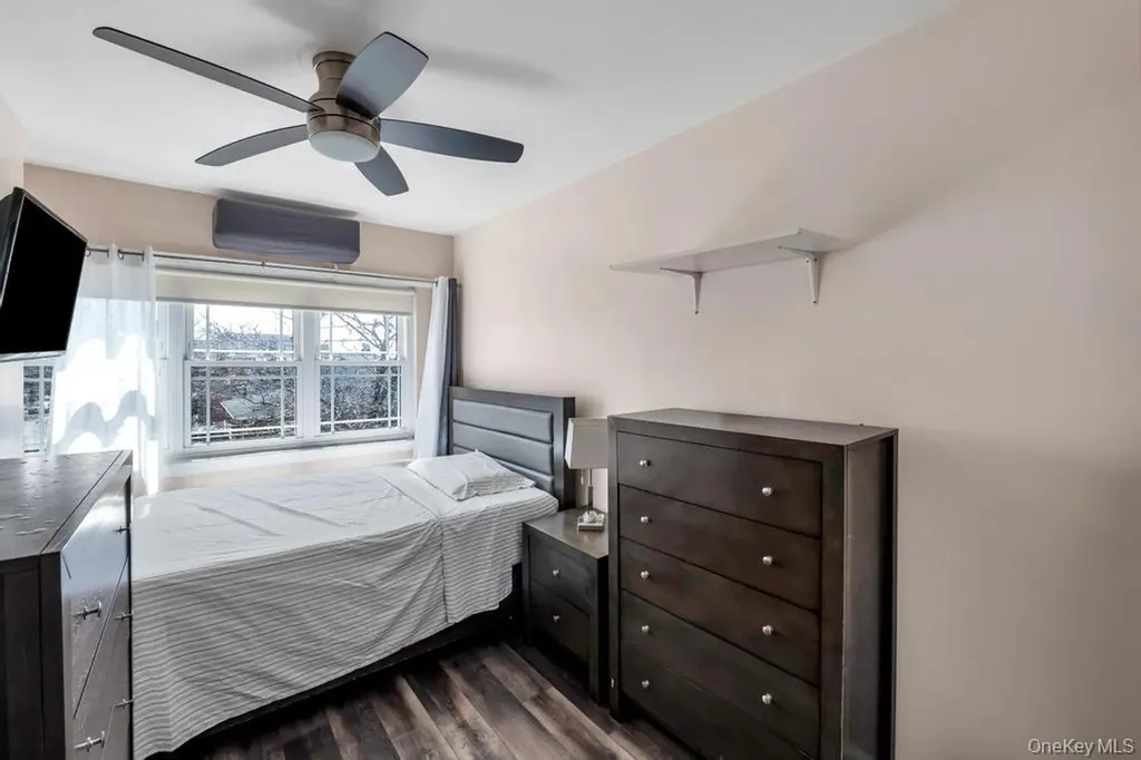 3247 Fairmount Avenue Bronx NY 10465