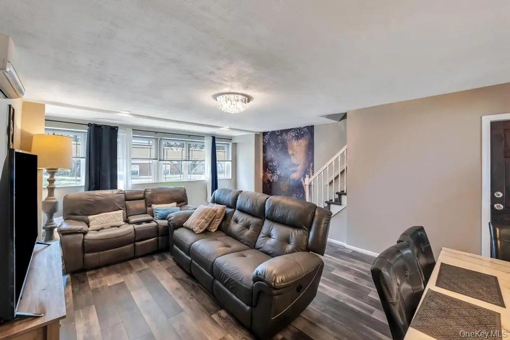3247 Fairmount Avenue Bronx NY 10465