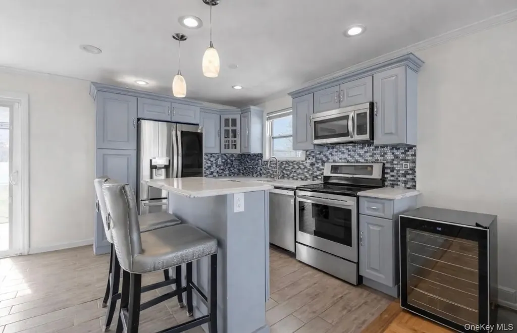 15 Silverpine Drive Amityville NY 11701