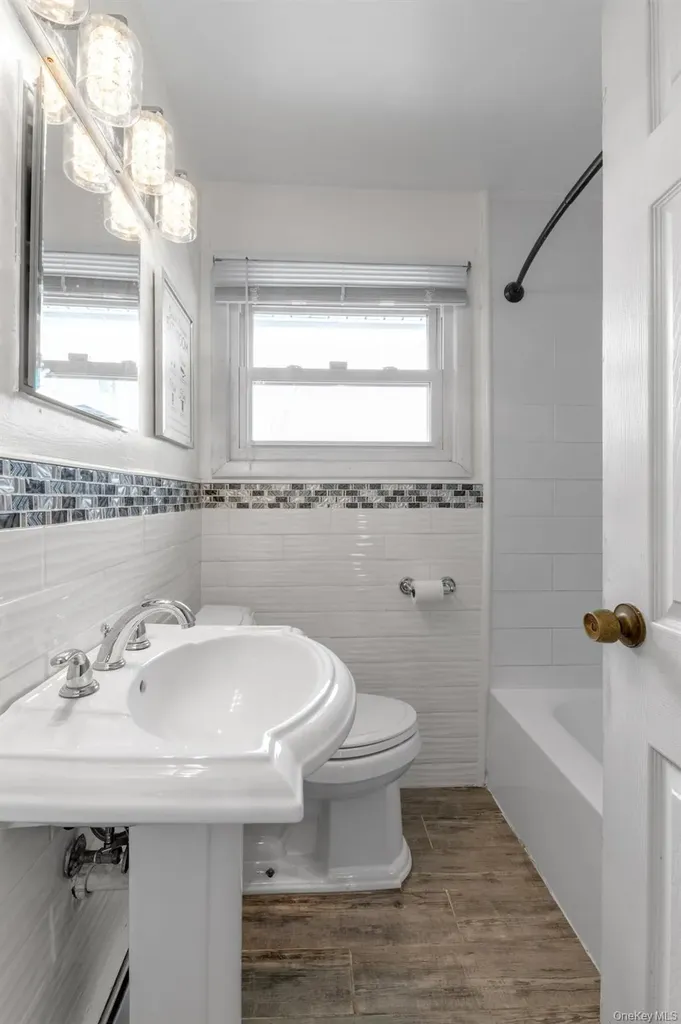 15 Silverpine Drive Amityville NY 11701