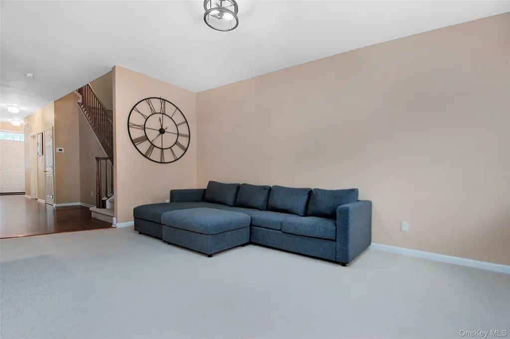 6 Webster Court Monroe NY 10950
