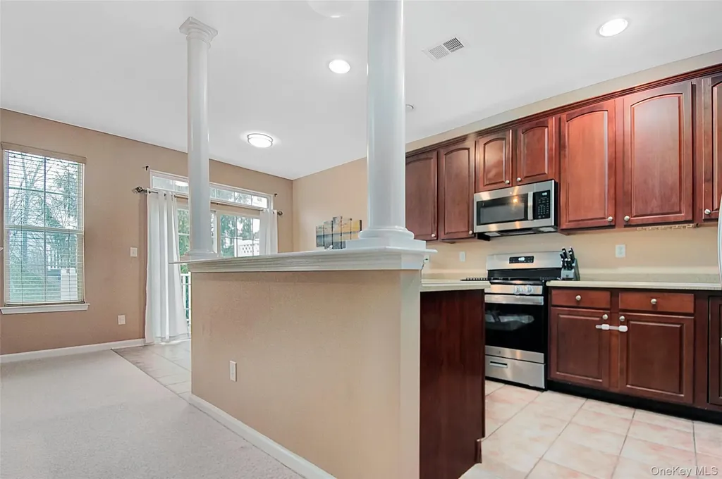 6 Webster Court Monroe NY 10950