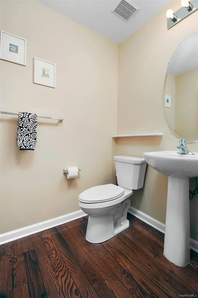 6 Webster Court Monroe NY 10950