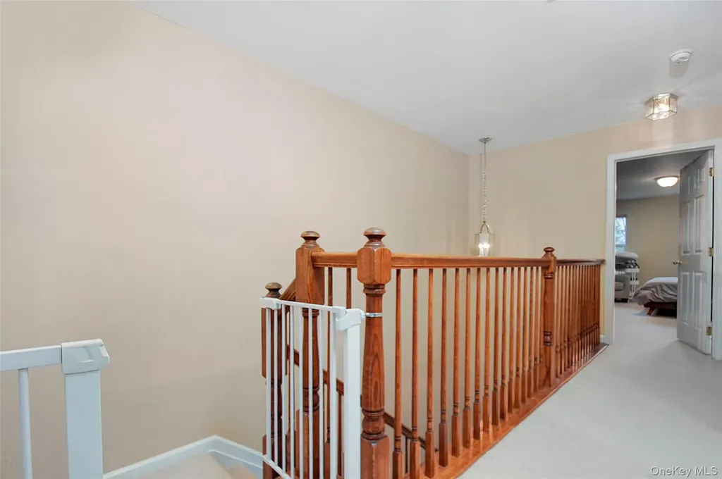 6 Webster Court Monroe NY 10950