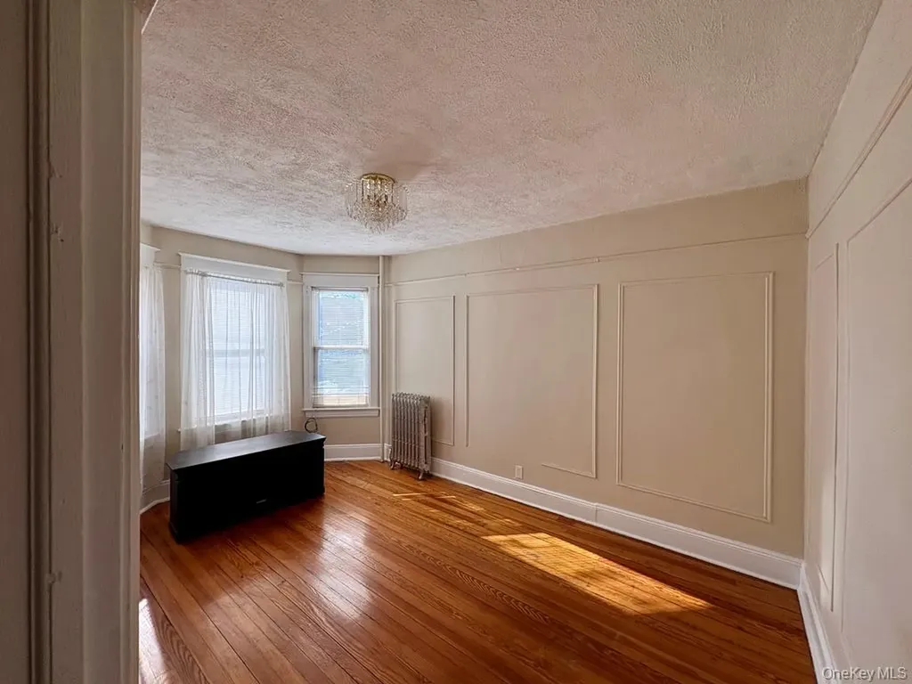 106 Mclean Avenue Yonkers NY 10705