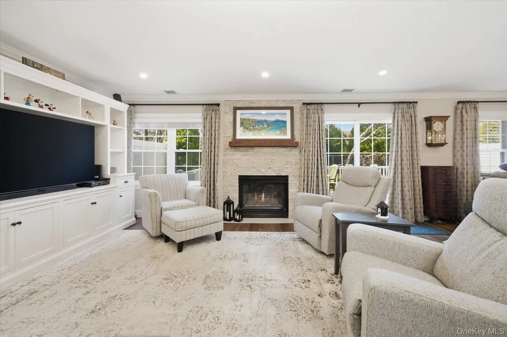 7 Monitor Road Smithtown NY 11787