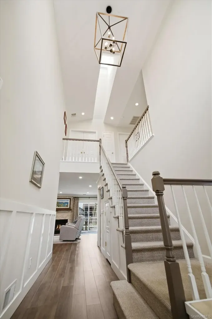 7 Monitor Road Smithtown NY 11787