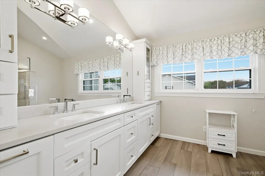 7 Monitor Road Smithtown NY 11787