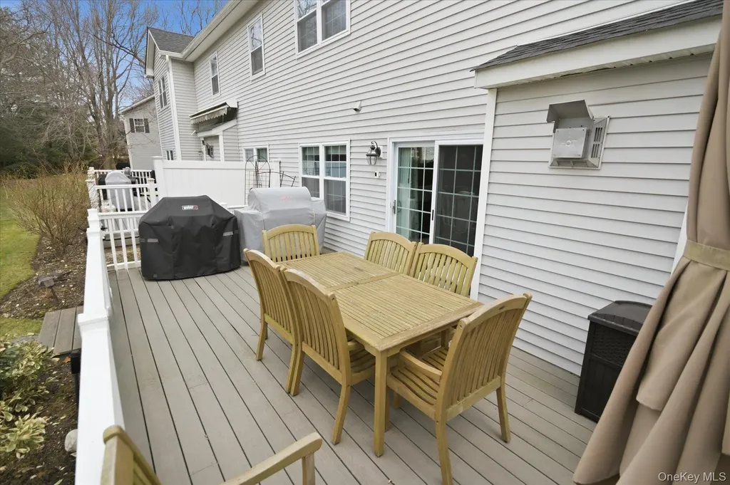 7 Monitor Road Smithtown NY 11787