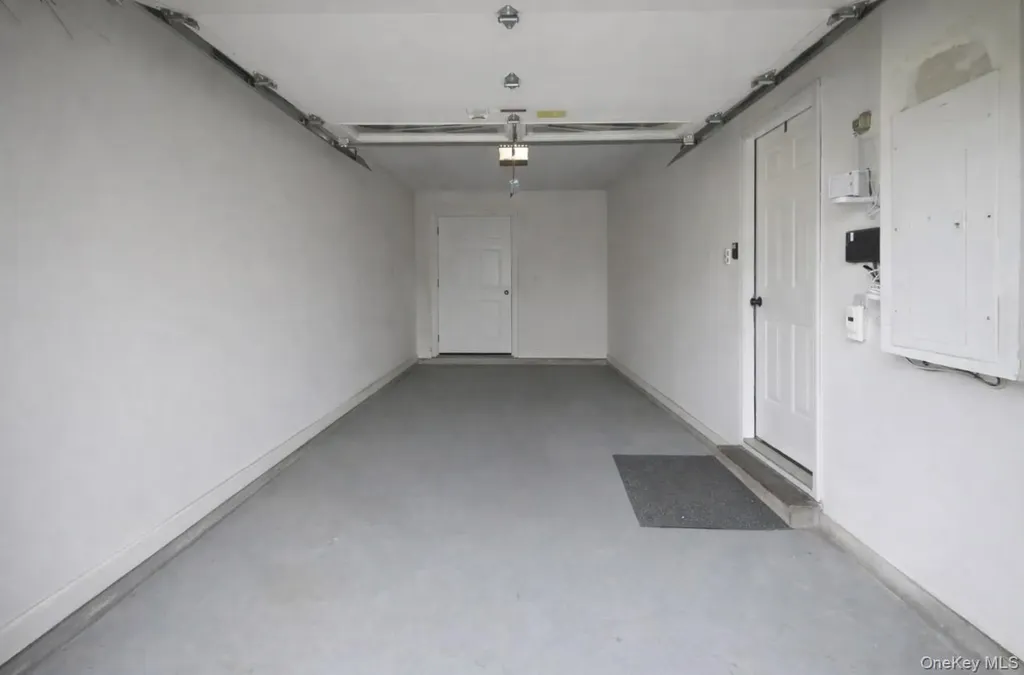 7 Monitor Road Smithtown NY 11787