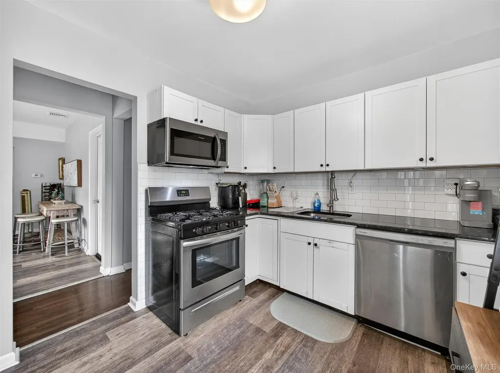 24 E Park Place Suffern NY 10901