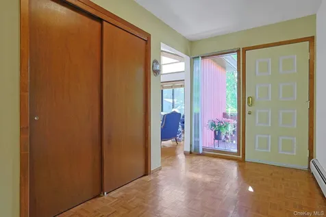 8 Sasson Terrace Valley Cottage NY 10989