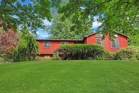 8 Sasson Terrace Valley Cottage NY 10989
