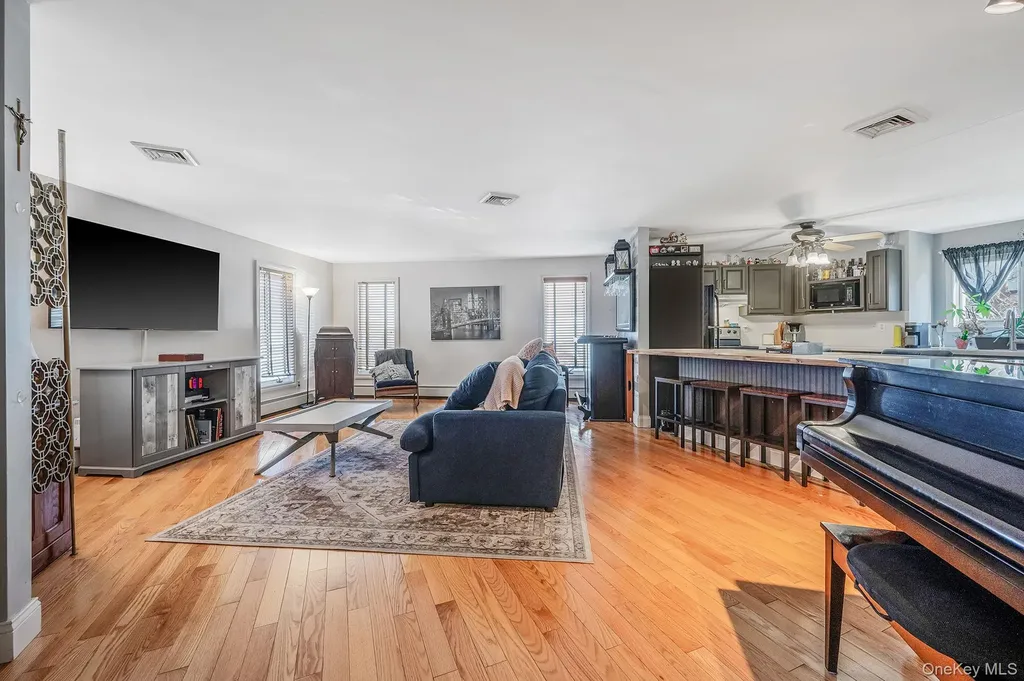 268 W Shore Drive Massapequa NY 11758