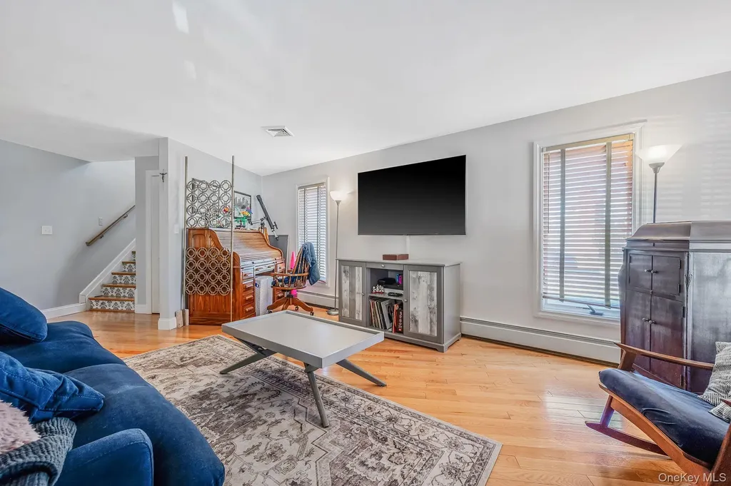 268 W Shore Drive Massapequa NY 11758