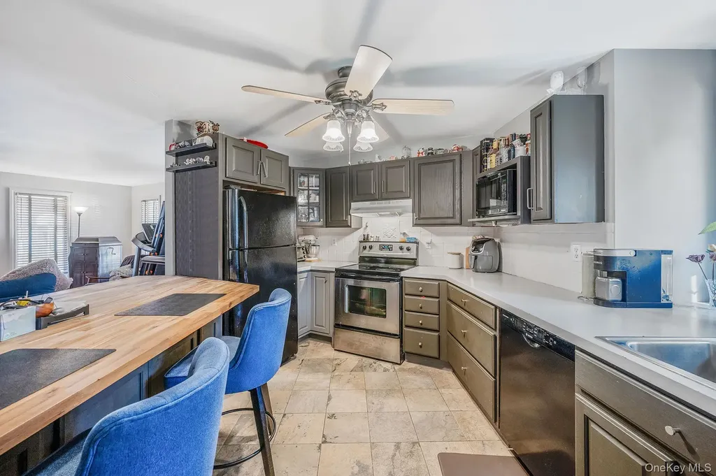268 W Shore Drive Massapequa NY 11758
