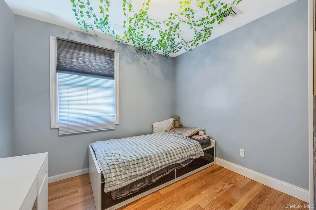 268 W Shore Drive Massapequa NY 11758