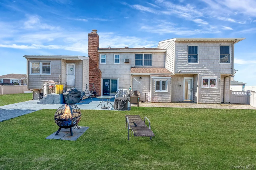 268 W Shore Drive Massapequa NY 11758