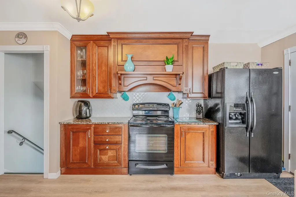 268 W Shore Drive Massapequa NY 11758