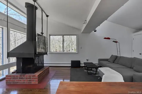 611 N Clove Road Millbrook NY 12545