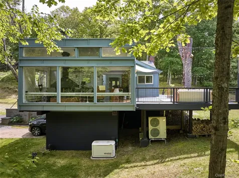 611 N Clove Road Millbrook NY 12545