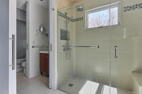 611 N Clove Road Millbrook NY 12545