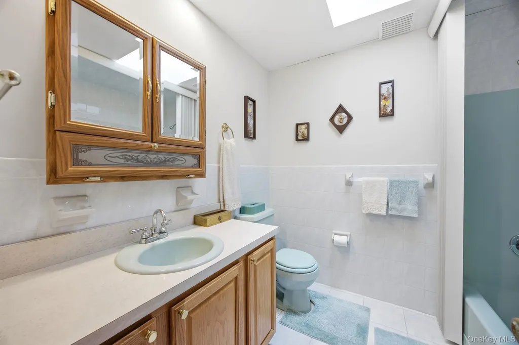 1450 Mccann Lane Riverhead NY 11944