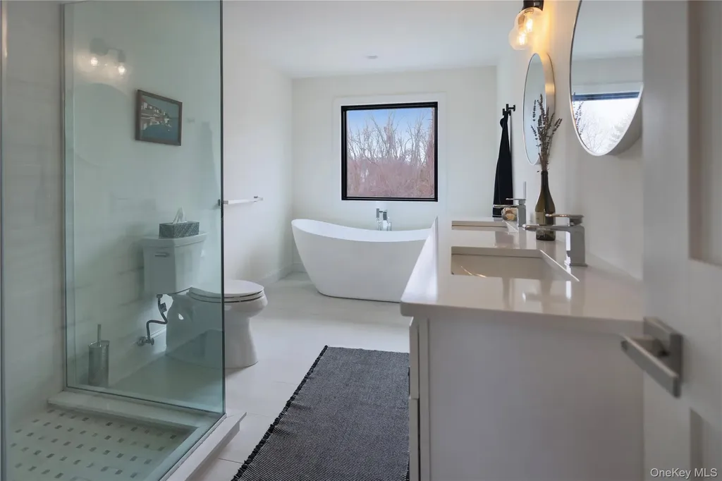3225 Stanley Road Mattituck NY 11952