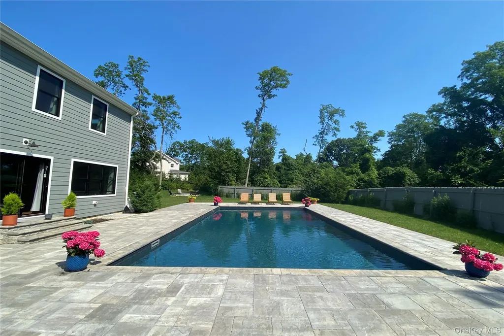 3225 Stanley Road Mattituck NY 11952