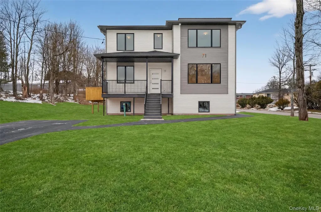 71 Lawrence Avenue Monticello NY 12701