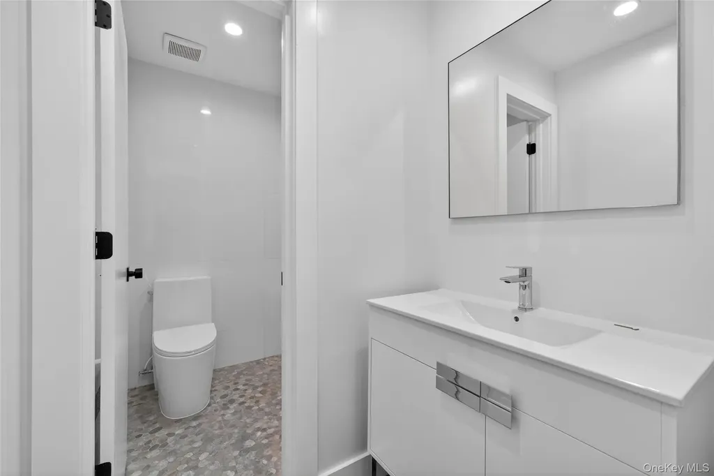 71 Lawrence Avenue Monticello NY 12701